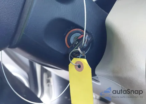 2008 Toyota Rav4 Limited z USA, uszkodzony, nr VIN JTMZD31V085116272